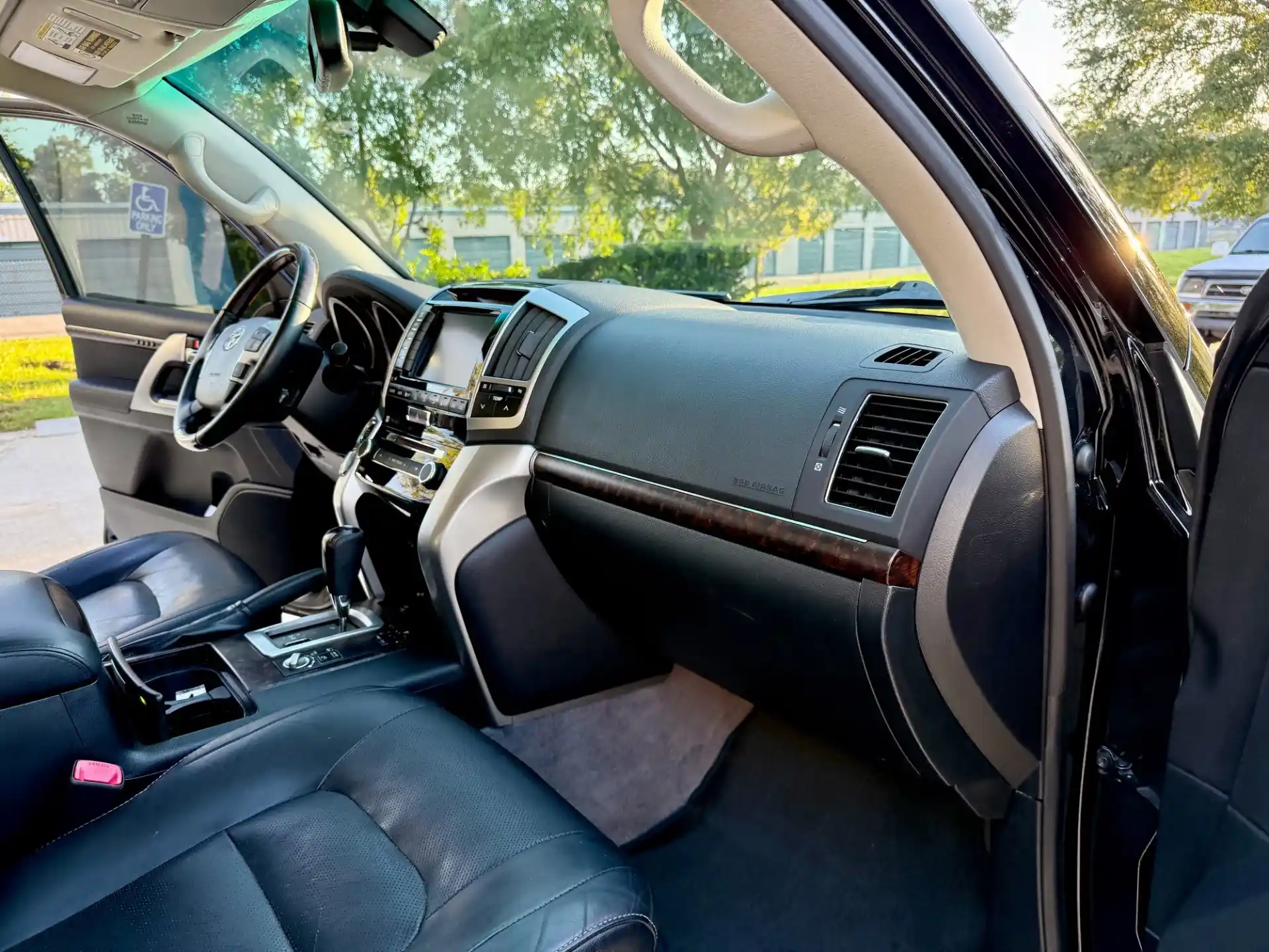 2013-toyota-land-cruiser-200-series-for-sale-jacksonville-fl-17