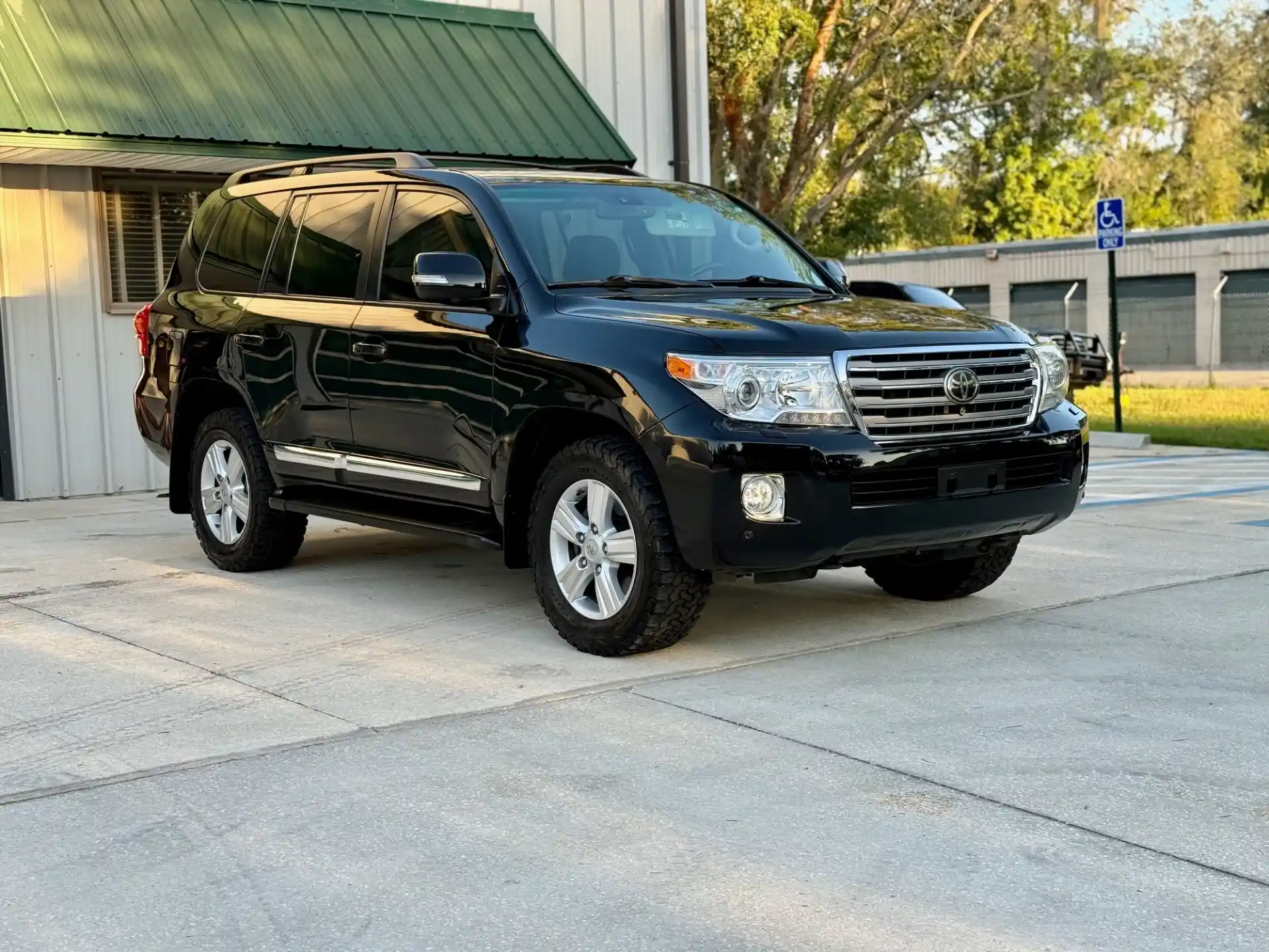 2013-toyota-land-cruiser-200-series-for-sale-jacksonville-fl-3