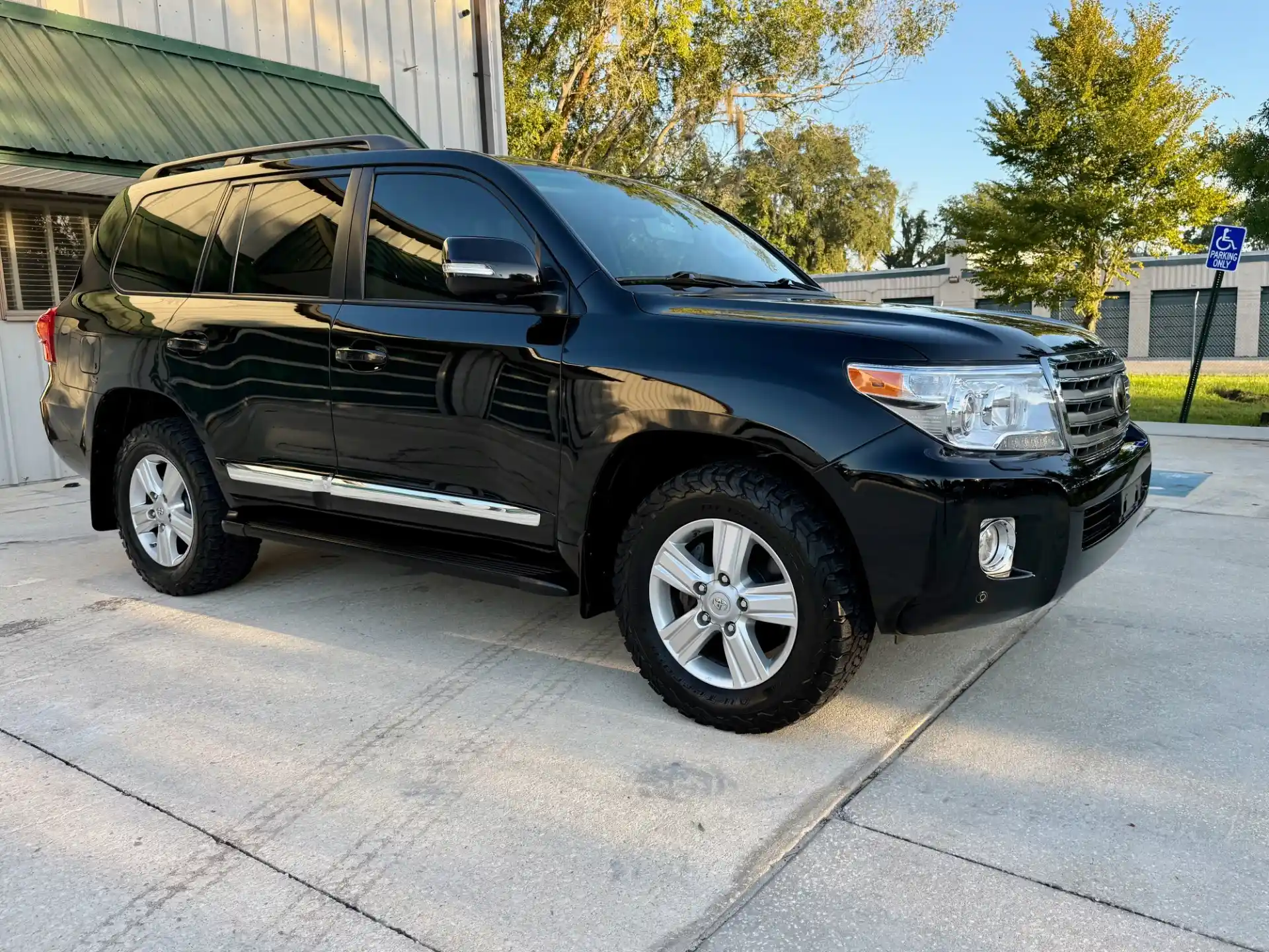 2013-toyota-land-cruiser-200-series-for-sale-jacksonville-fl-5