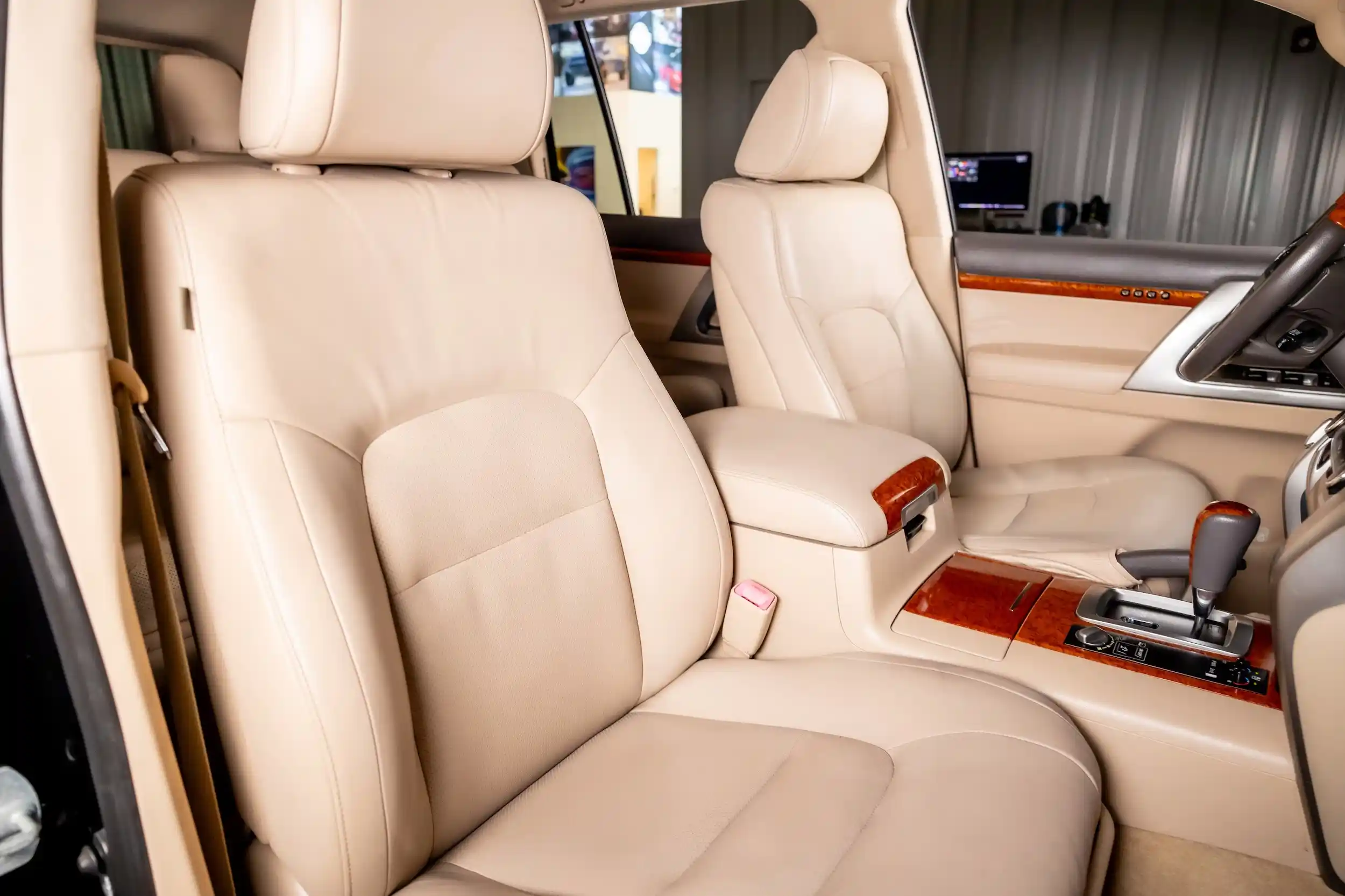 2013-toyota-land-cruiser-for-sale-pelham-al-10