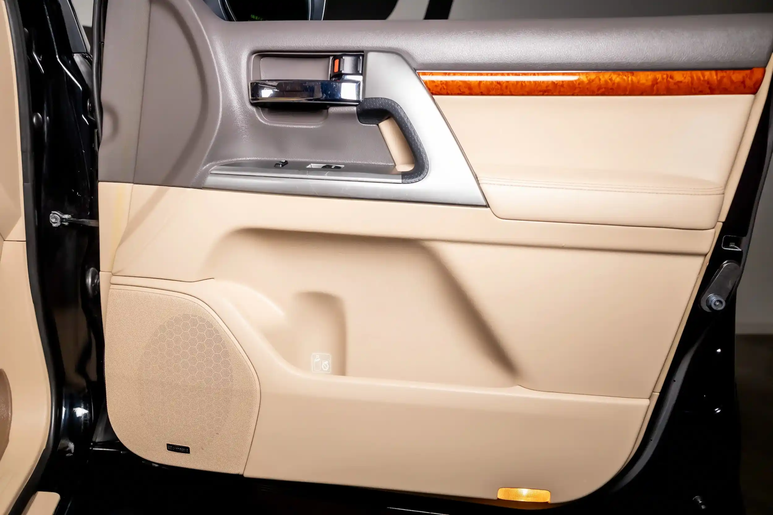 2013-toyota-land-cruiser-for-sale-pelham-al-48