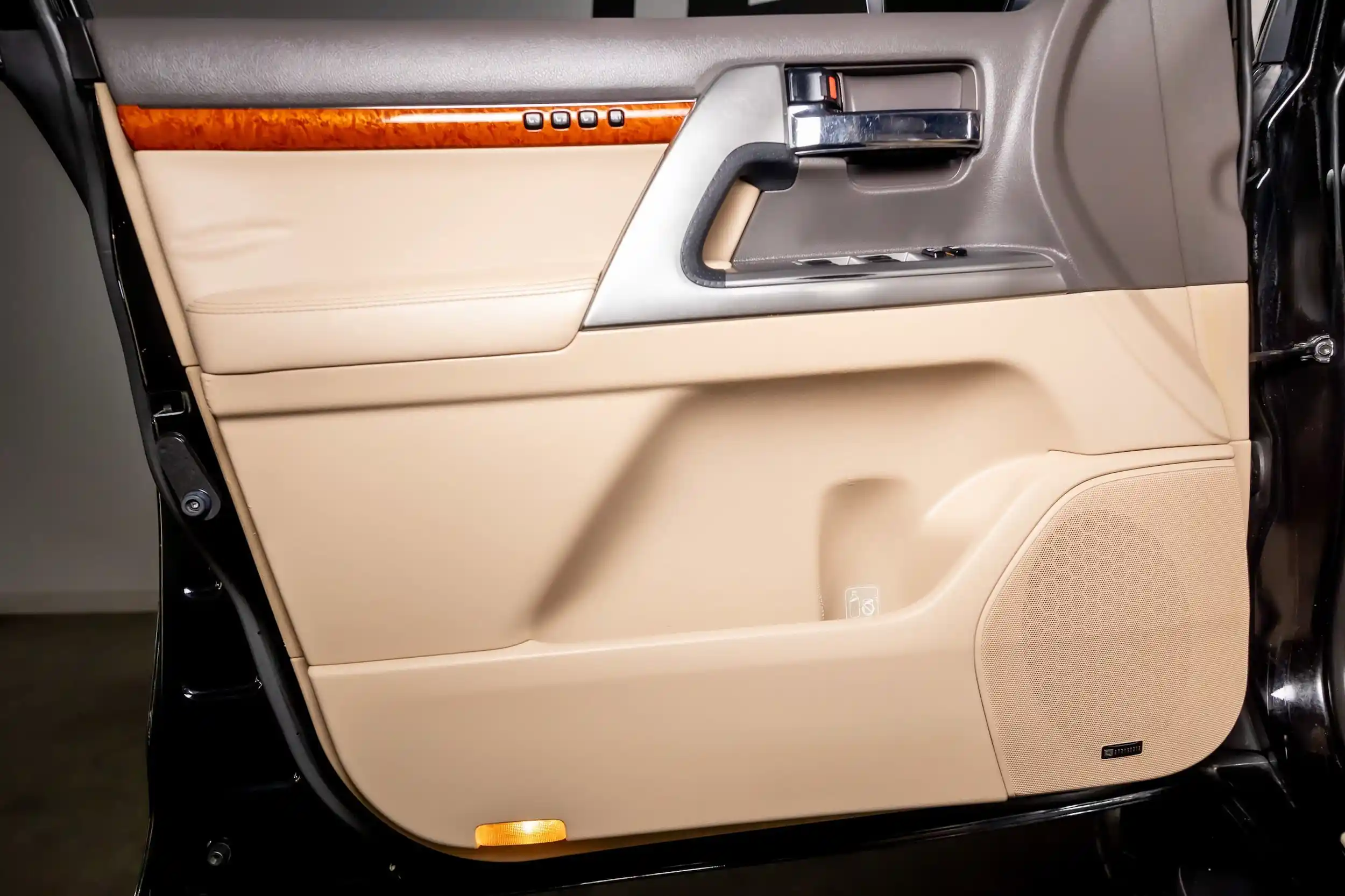 2013-toyota-land-cruiser-for-sale-pelham-al-50