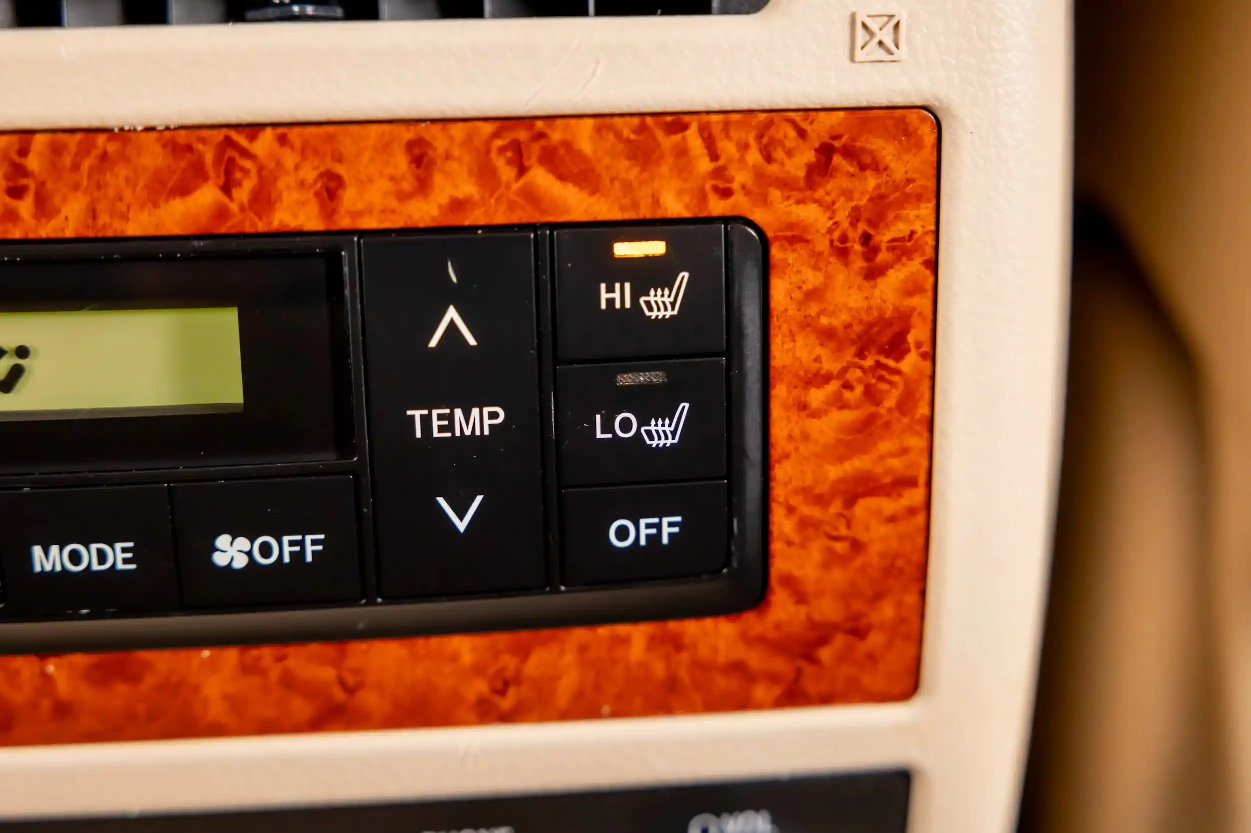 2013-toyota-land-cruiser-for-sale-pelham-al-56
