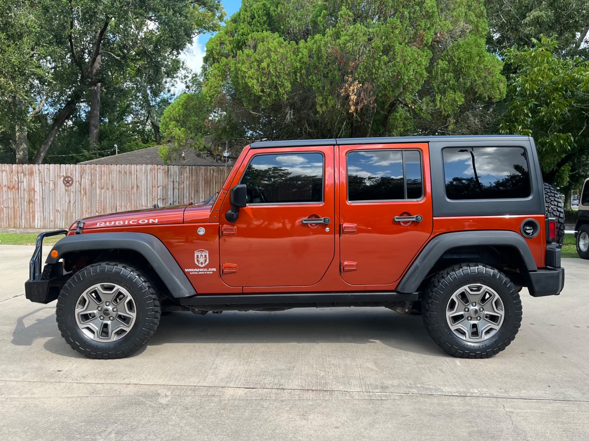 2014-jeep-wrangler-unlimited-rubicon-for-sale-league-city-tx-04