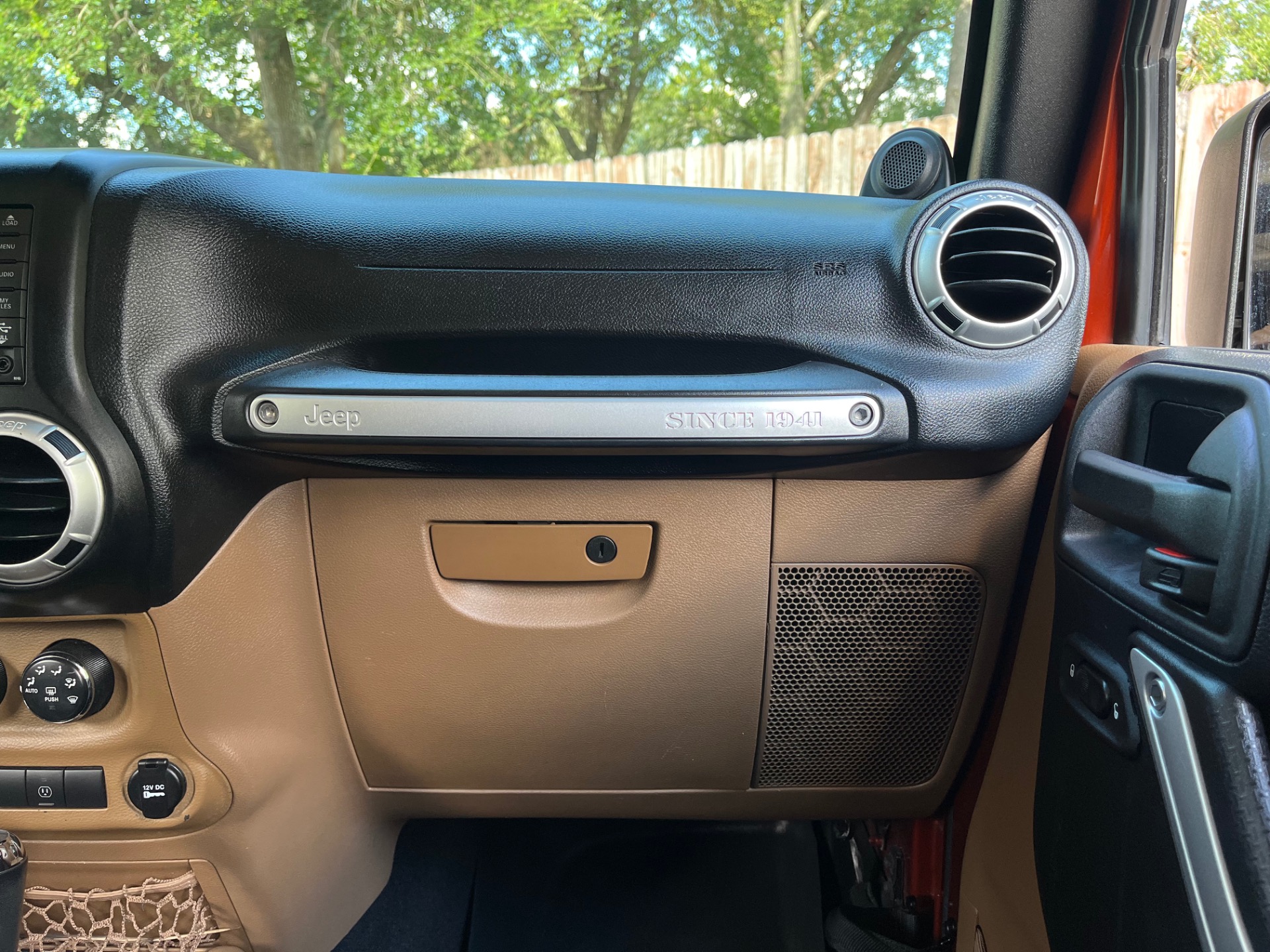 2014-jeep-wrangler-unlimited-rubicon-for-sale-league-city-tx-25