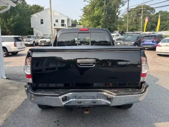 2015-toyota-tacoma-for-sale-severn-md-3
