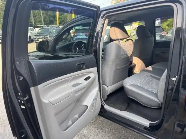 2015-toyota-tacoma-for-sale-severn-md-31