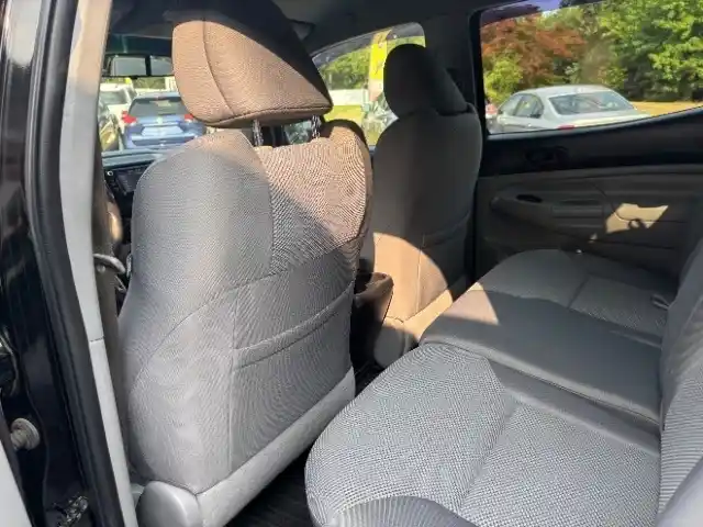 2015-toyota-tacoma-for-sale-severn-md-36