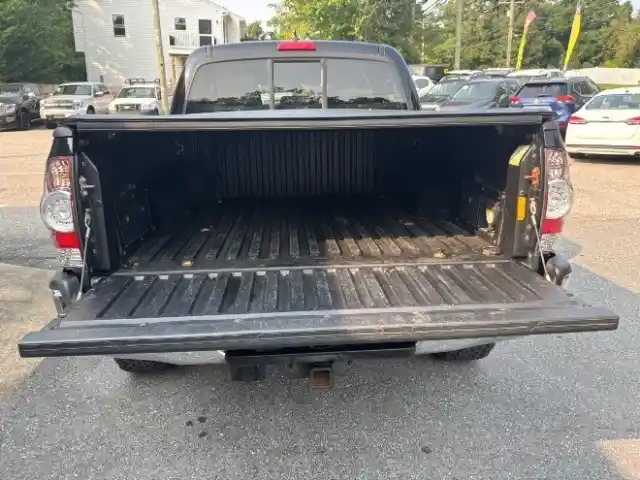 2015-toyota-tacoma-for-sale-severn-md-38