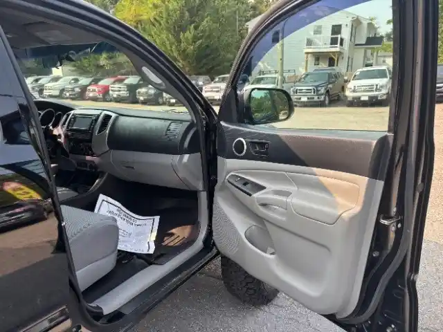 2015-toyota-tacoma-for-sale-severn-md-48