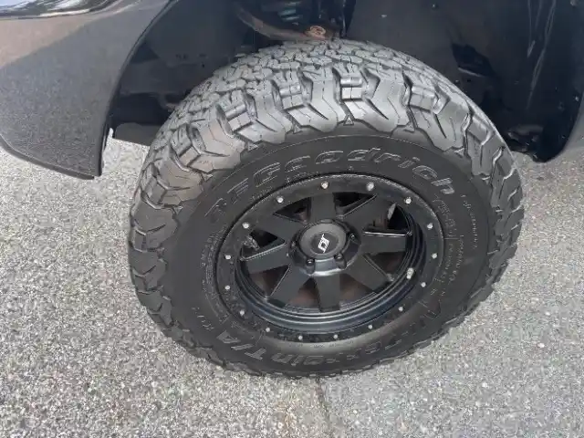 2015-toyota-tacoma-for-sale-severn-md-9
