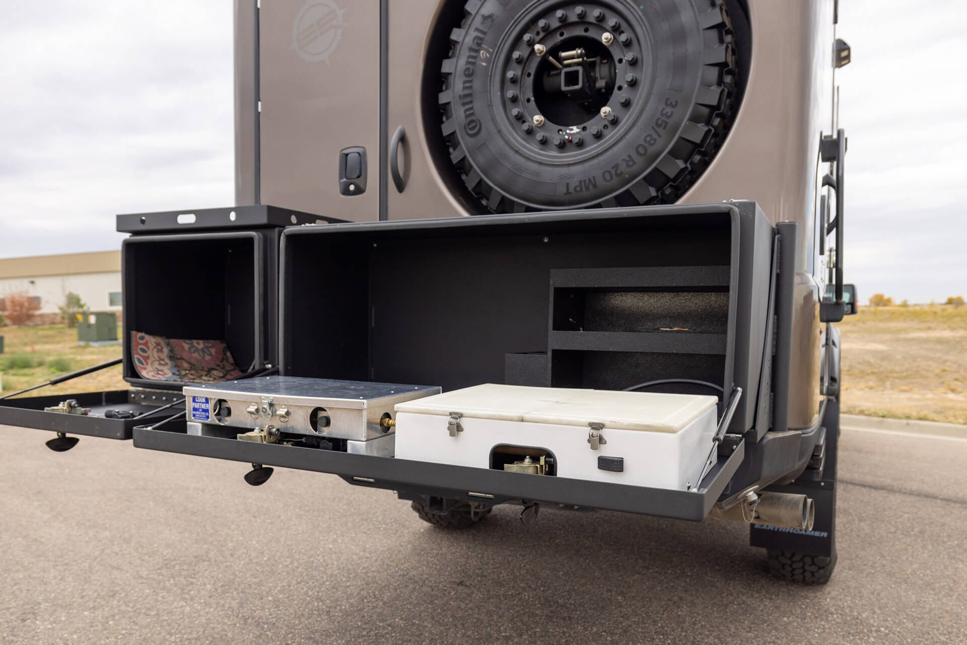 2016-earthroamer-xv-lts-161-for-sale-dacono-co-5