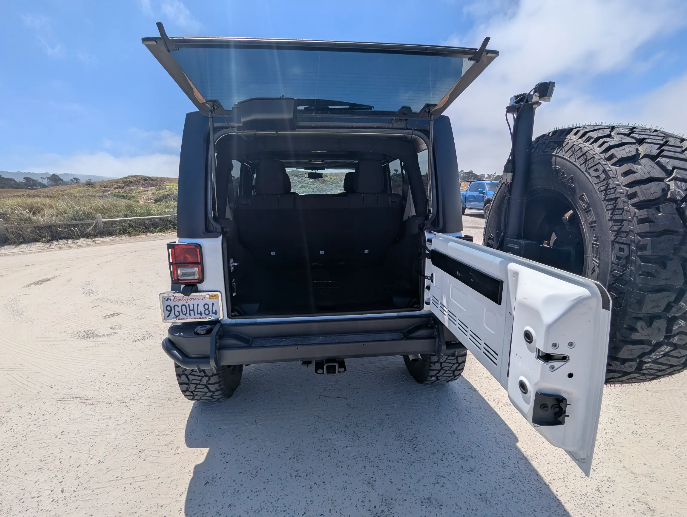 2016-jeep-wrangler-unlimited-sport-aev-for-sale-pebble-beach-ca-18