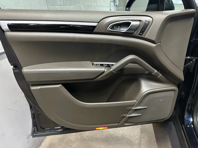 2016-porsche-cayenne-diesel-for-sale-14