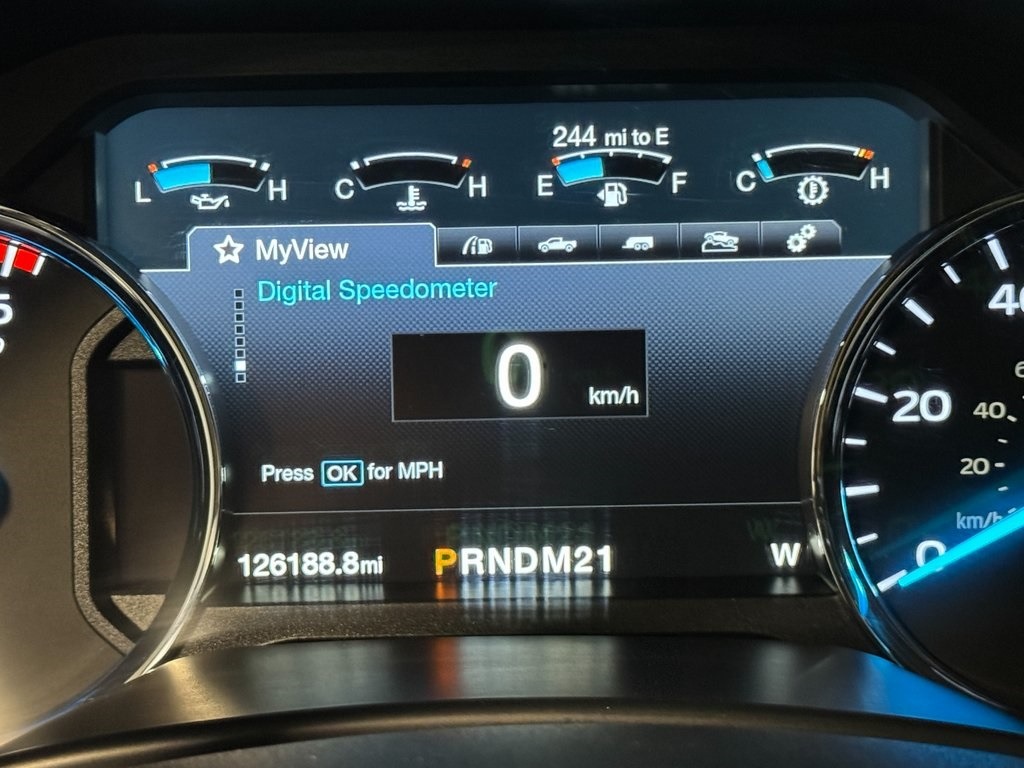 2017-ford-f350-super-duty (26)