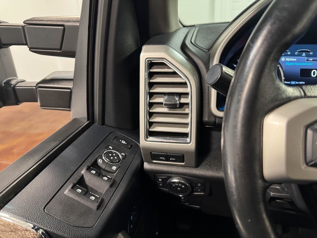 2017-ford-f350-super-duty (40)