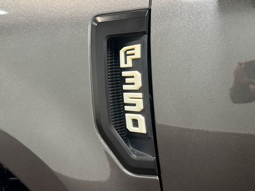 2017-ford-f350-super-duty (57)