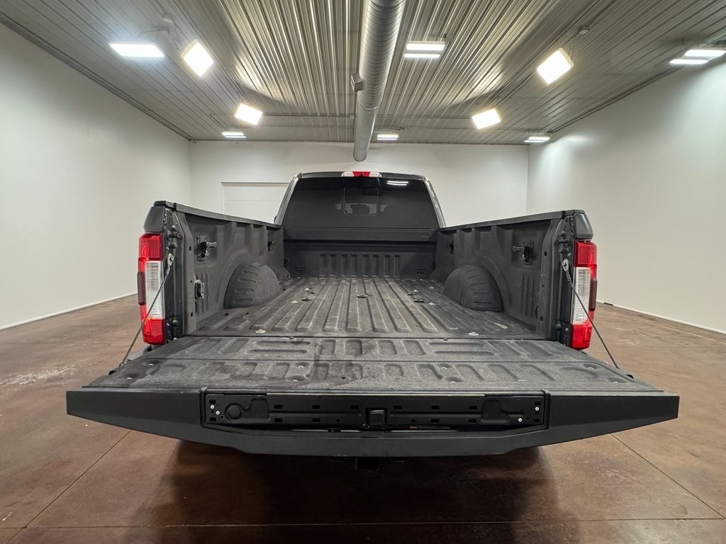 2017-ford-f350-super-duty (81)