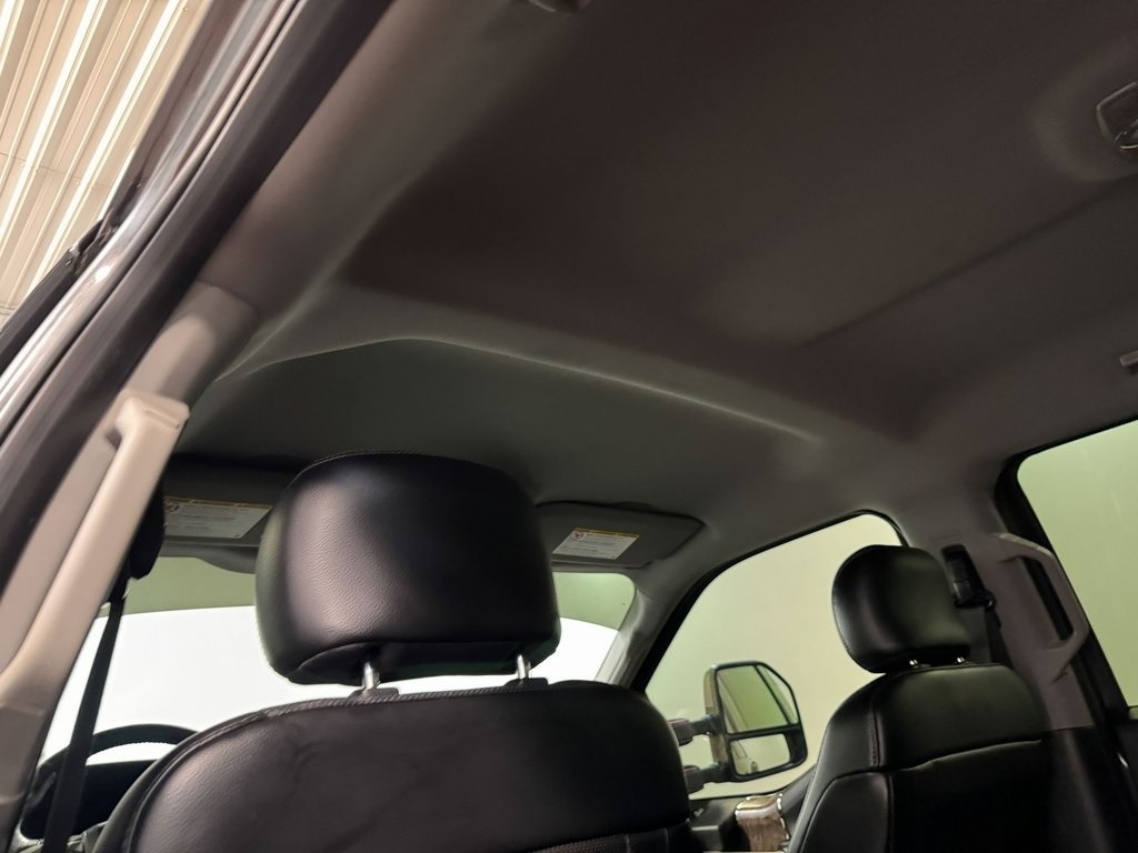 2017-ford-f350-super-duty (89)