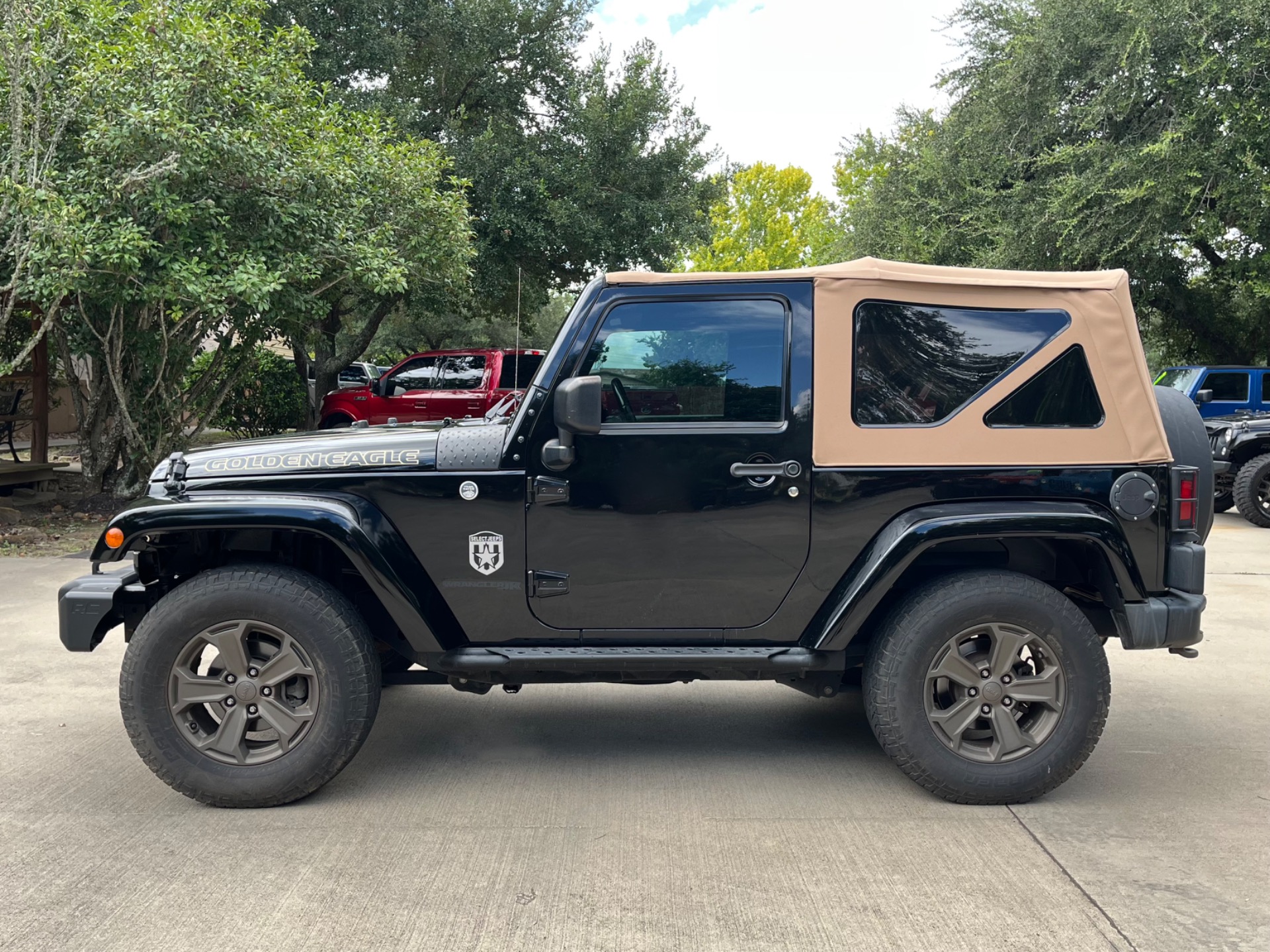 2018-jeep-wrangler-golden-eagle-for-sale-league-city-tx-06