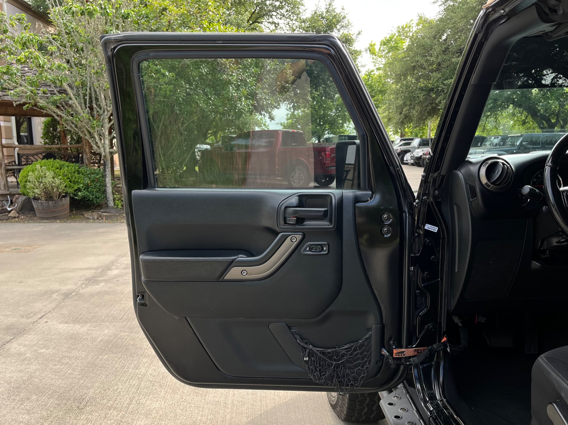 2018-jeep-wrangler-golden-eagle-for-sale-league-city-tx-13