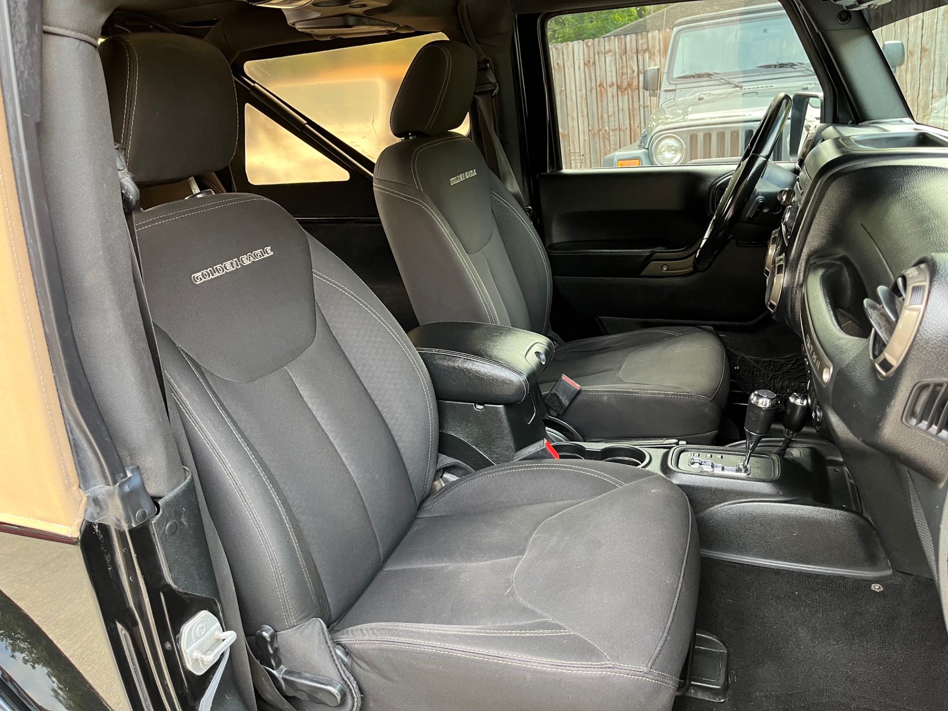 2018-jeep-wrangler-golden-eagle-for-sale-league-city-tx-24