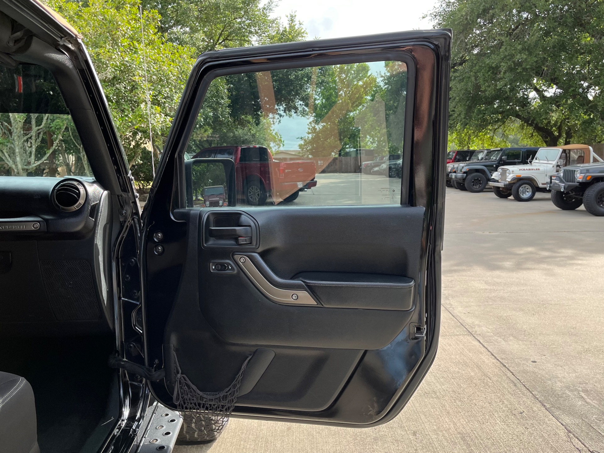 2018-jeep-wrangler-golden-eagle-for-sale-league-city-tx-26