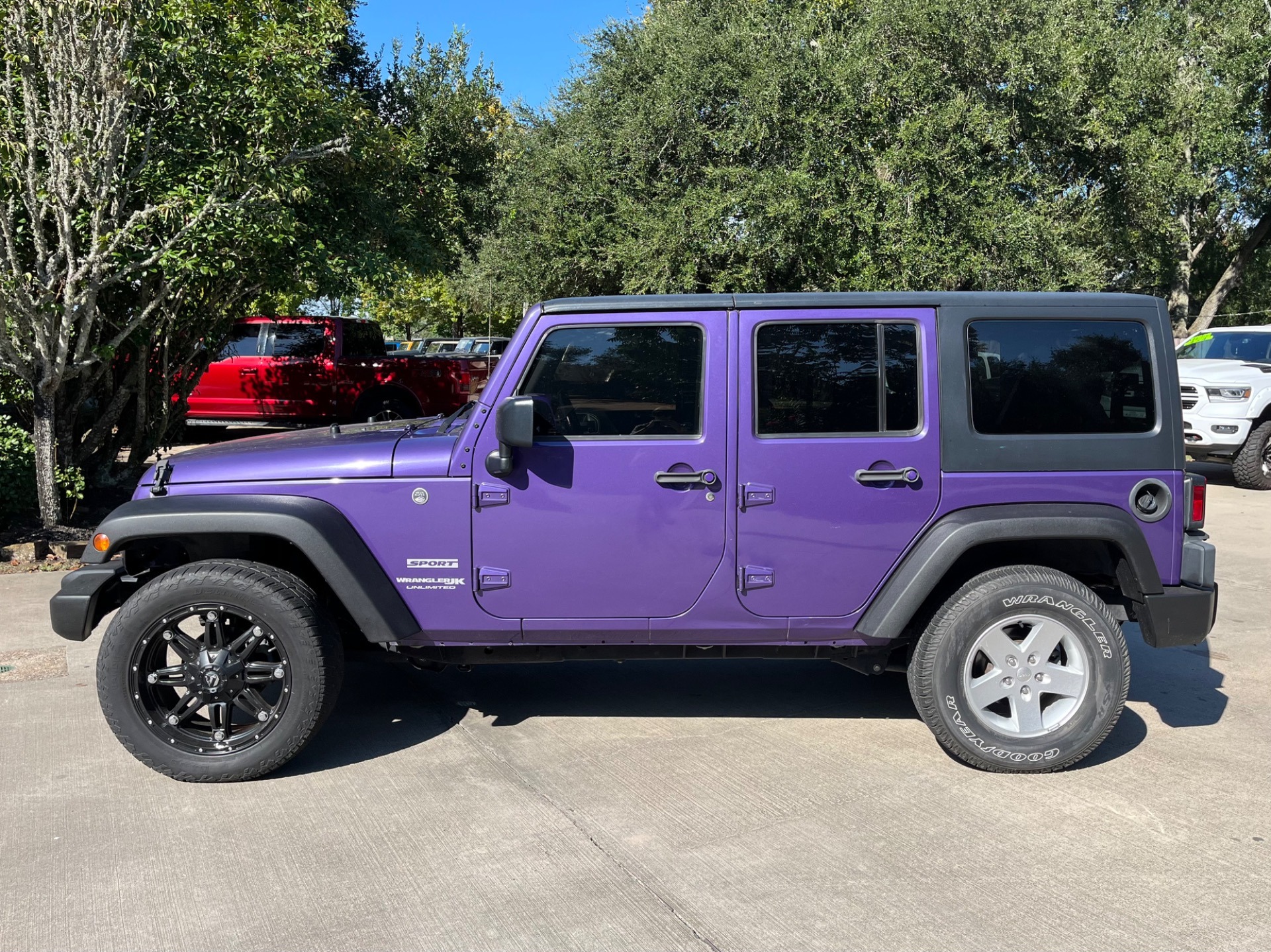 2018-jeep-wrangler-jk-unlimited-sport-for-sale-league-city-tx-4