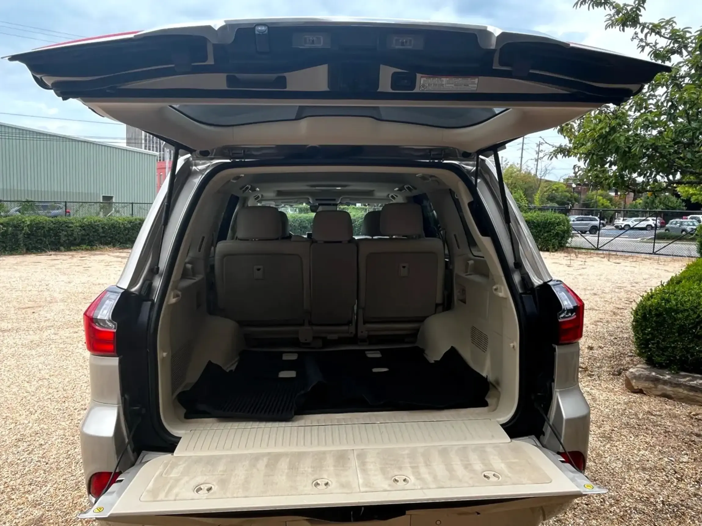 2018-lexus-lx-570-for-sale-birmingham-al-17
