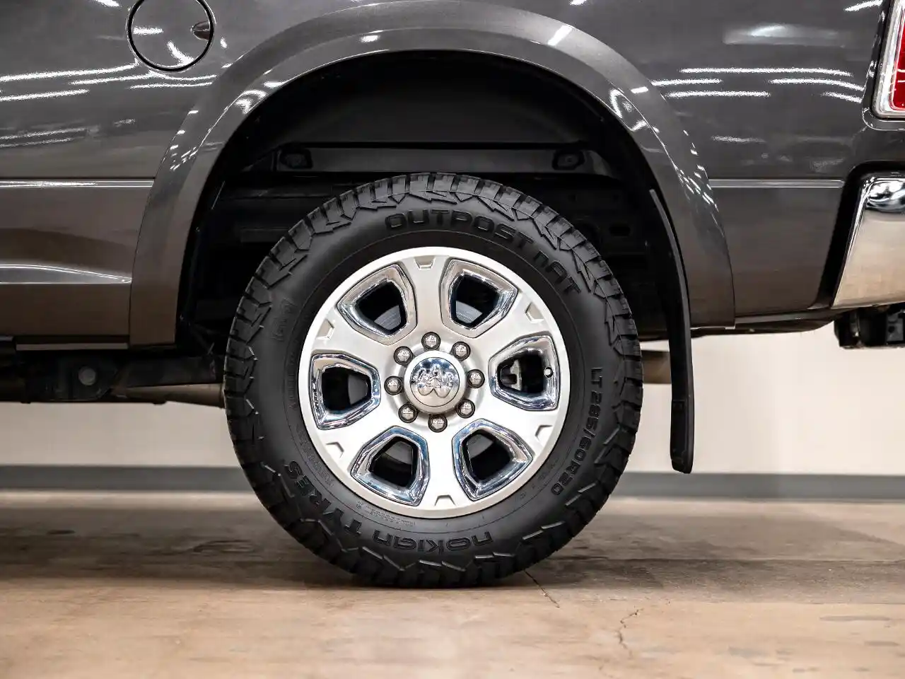 2018-ram-2500-laramie-crew-cab-for-sale-lakewood-co-24