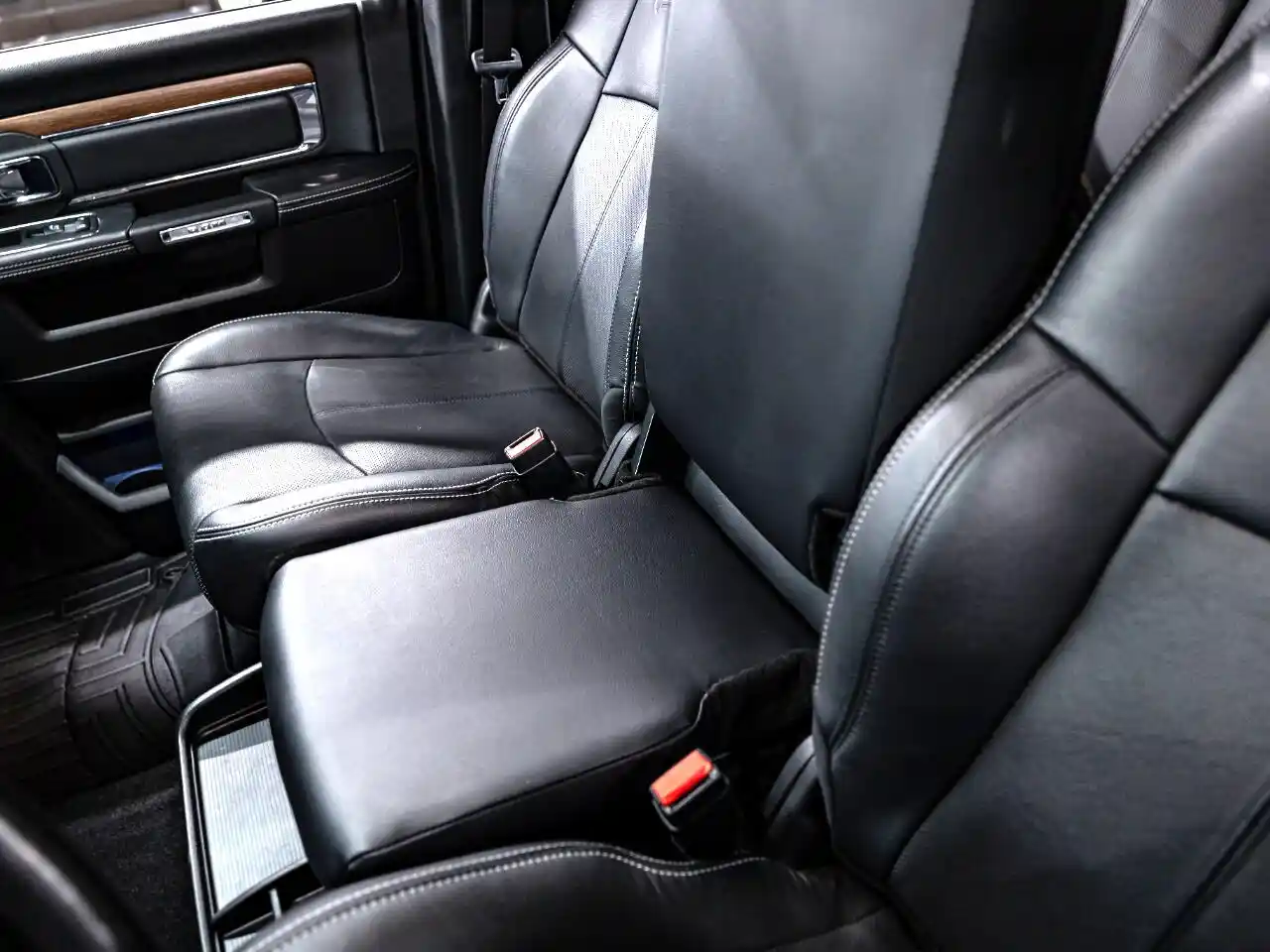 2018-ram-2500-laramie-crew-cab-for-sale-lakewood-co-44