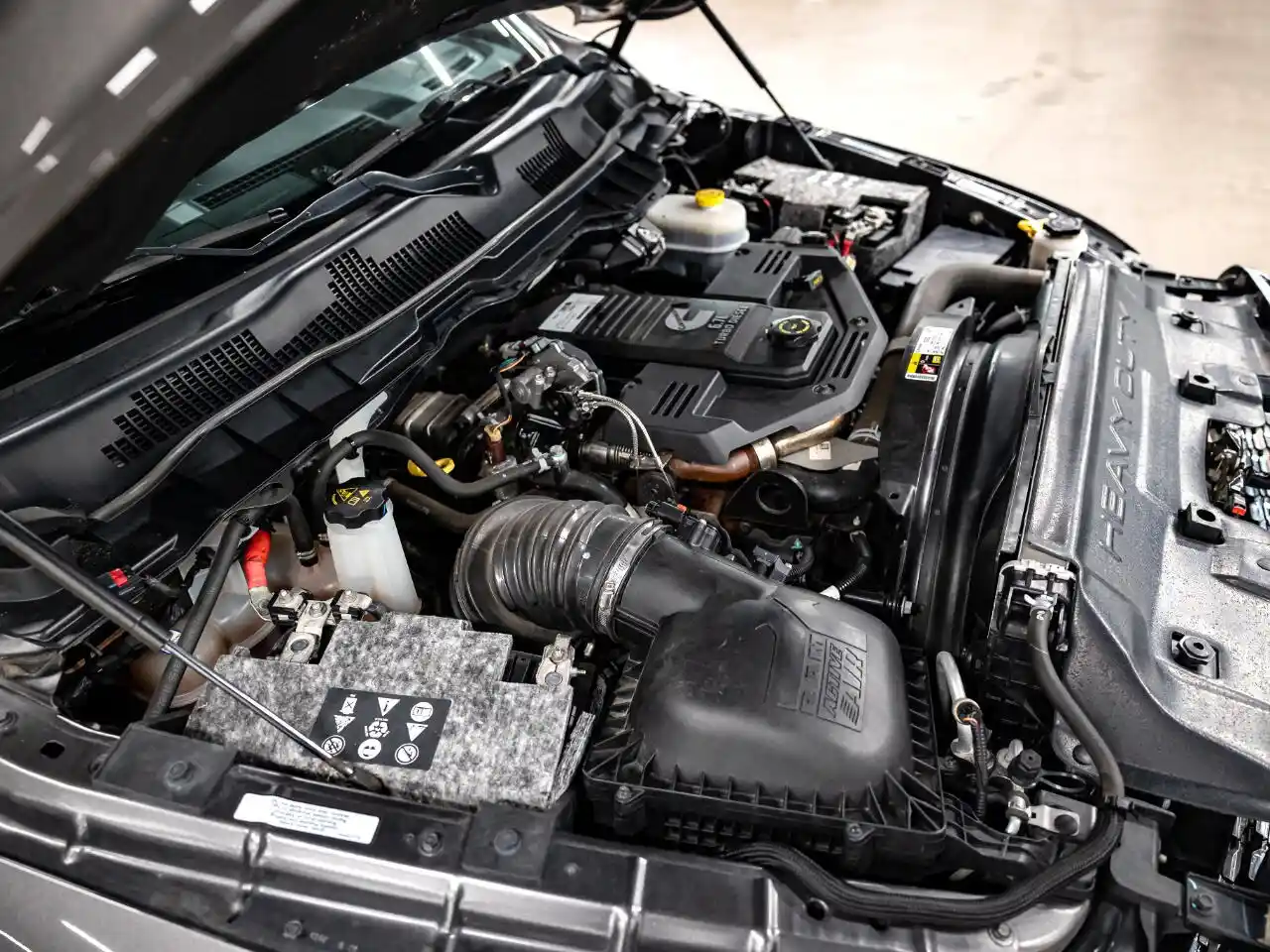 2018-ram-2500-laramie-crew-cab-for-sale-lakewood-co-5
