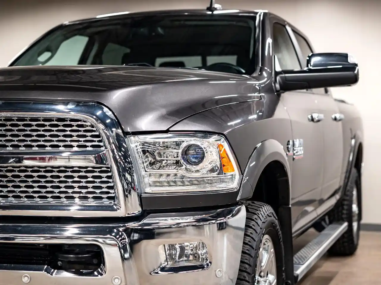2018-ram-2500-laramie-crew-cab-for-sale-lakewood-co-78