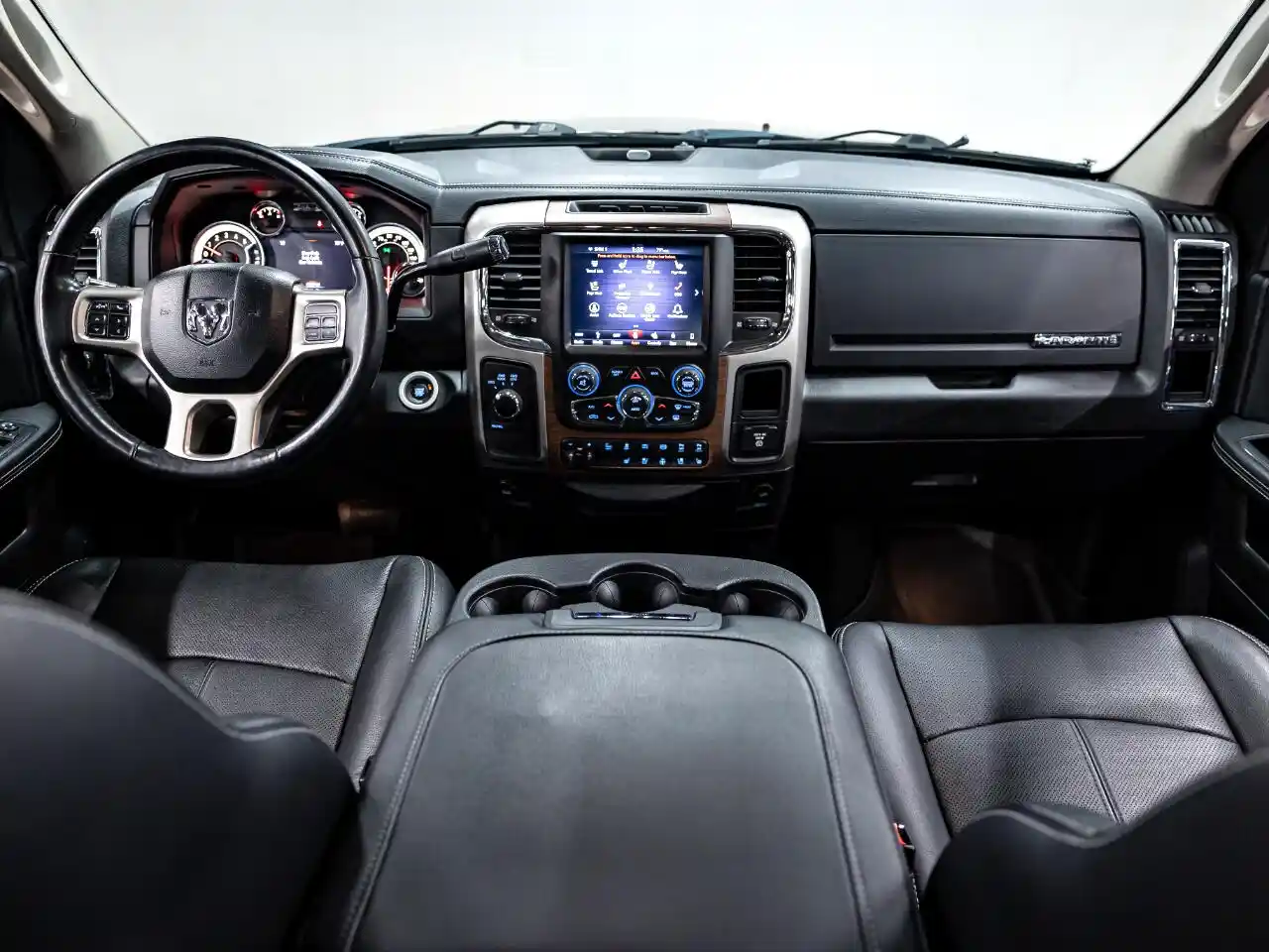 2018-ram-2500-laramie-crew-cab-for-sale-lakewood-co-9