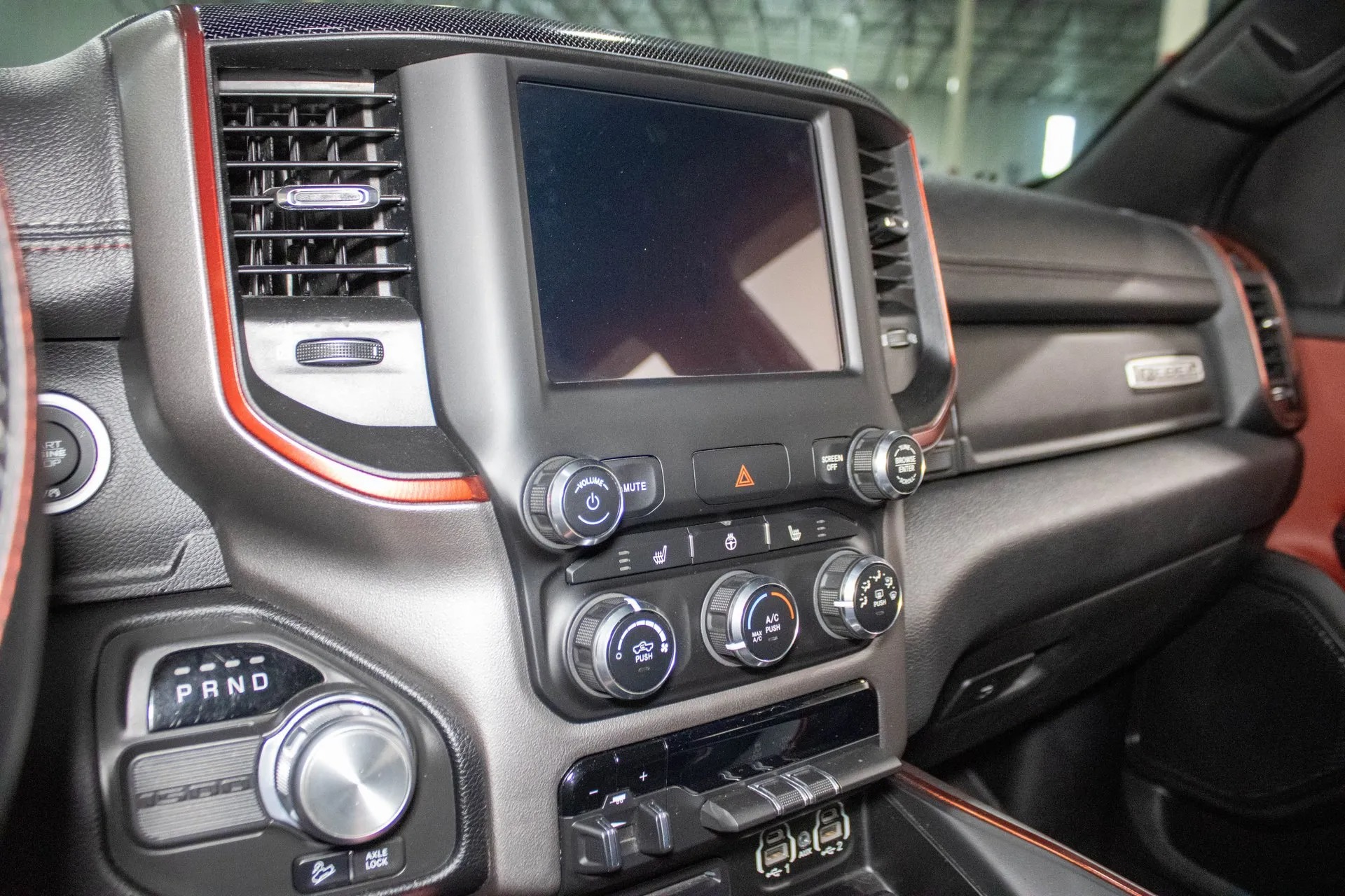 2019-dodge-ram-rebel-1500 (48)
