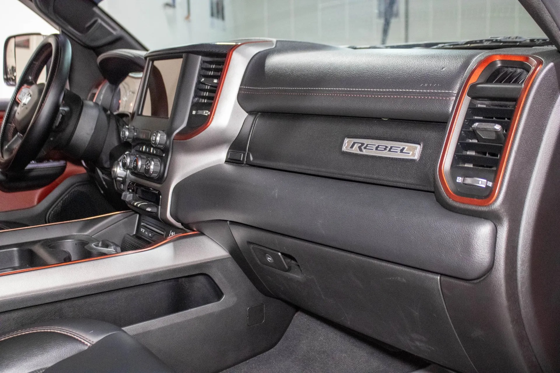 2019-dodge-ram-rebel-1500 (52)