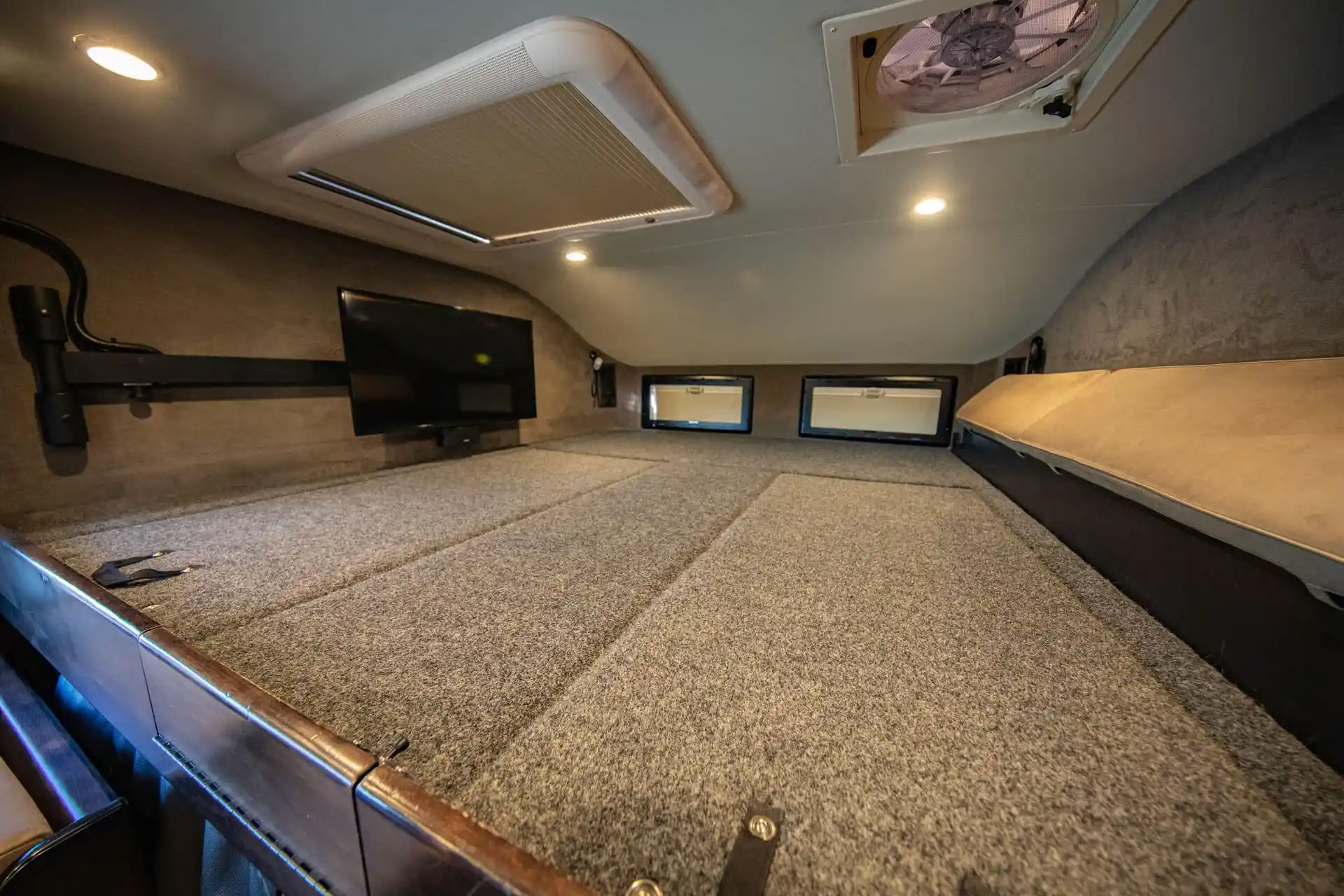 2019-earthroamer-xv-lts-233-for-sale-dacono-co-19