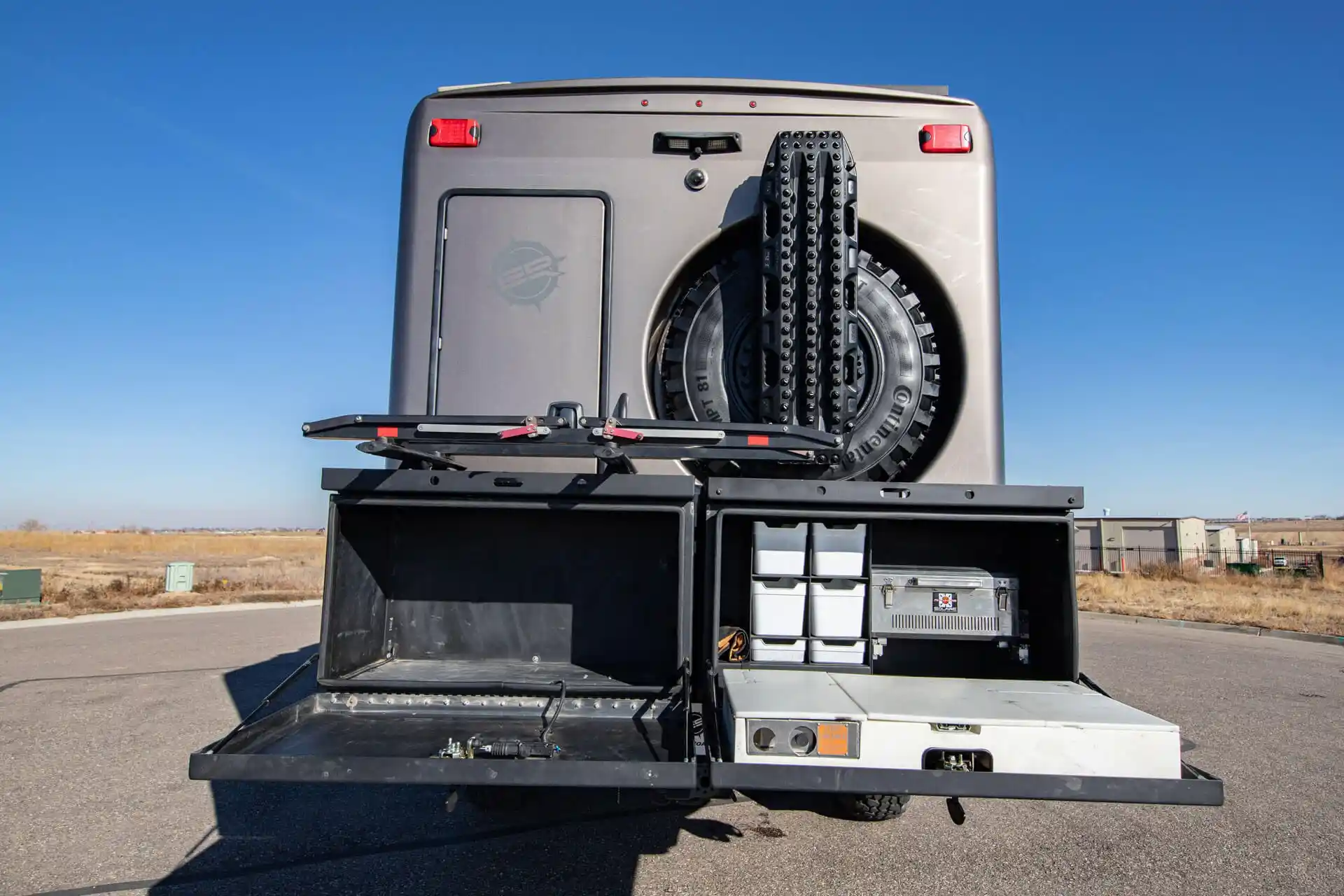 2019-earthroamer-xv-lts-233-for-sale-dacono-co-4