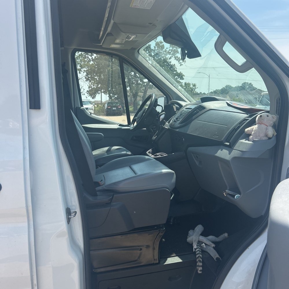 2019-ford-transit-250-camper (11)