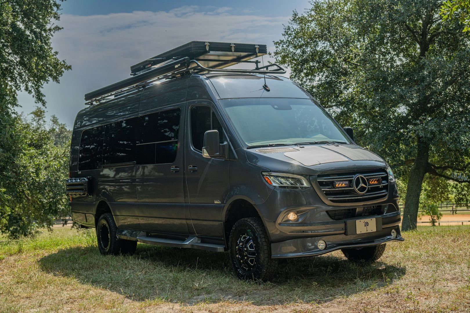 2019-mercedes-benz-sprinter-camper (35)