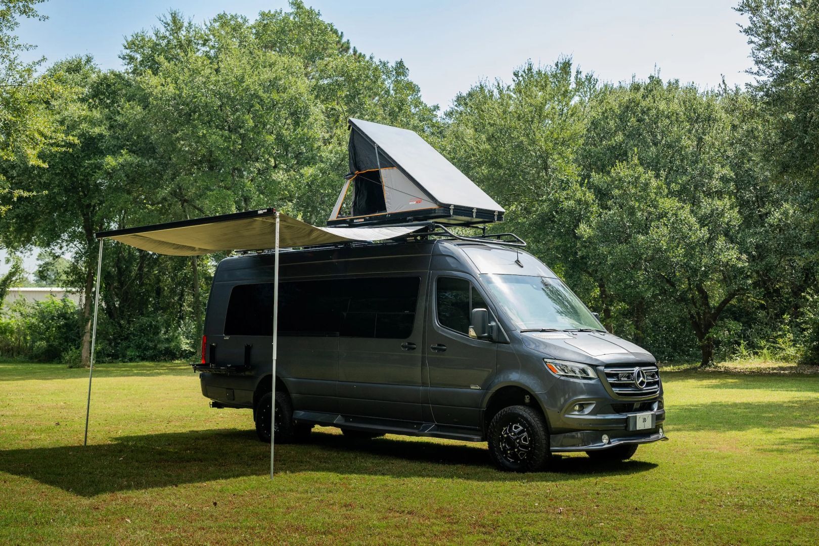 2019-mercedes-benz-sprinter-camper (7)