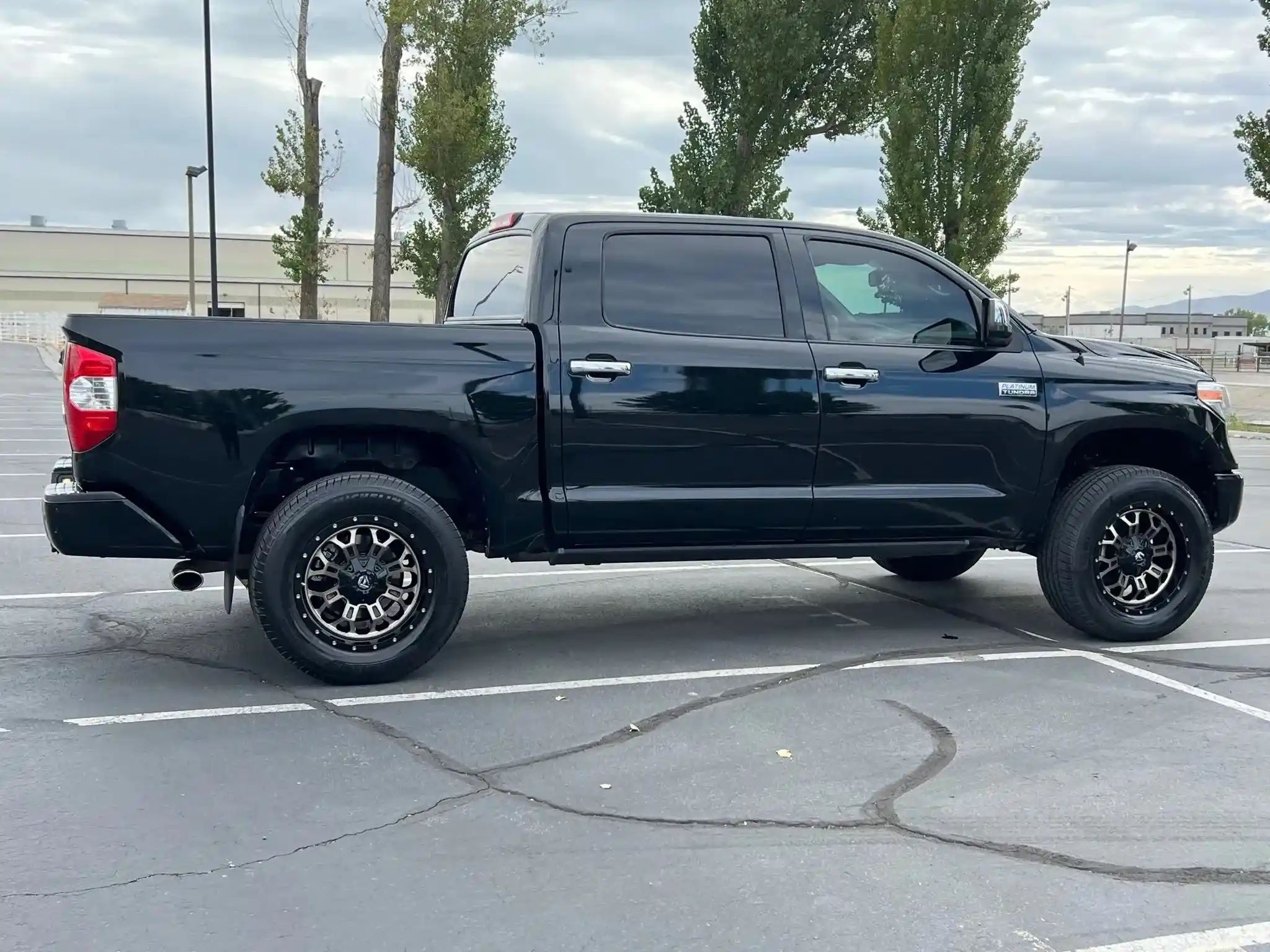 2019-toyota-tundra-crewmax-for-sale-pleasant-grove-ut-10