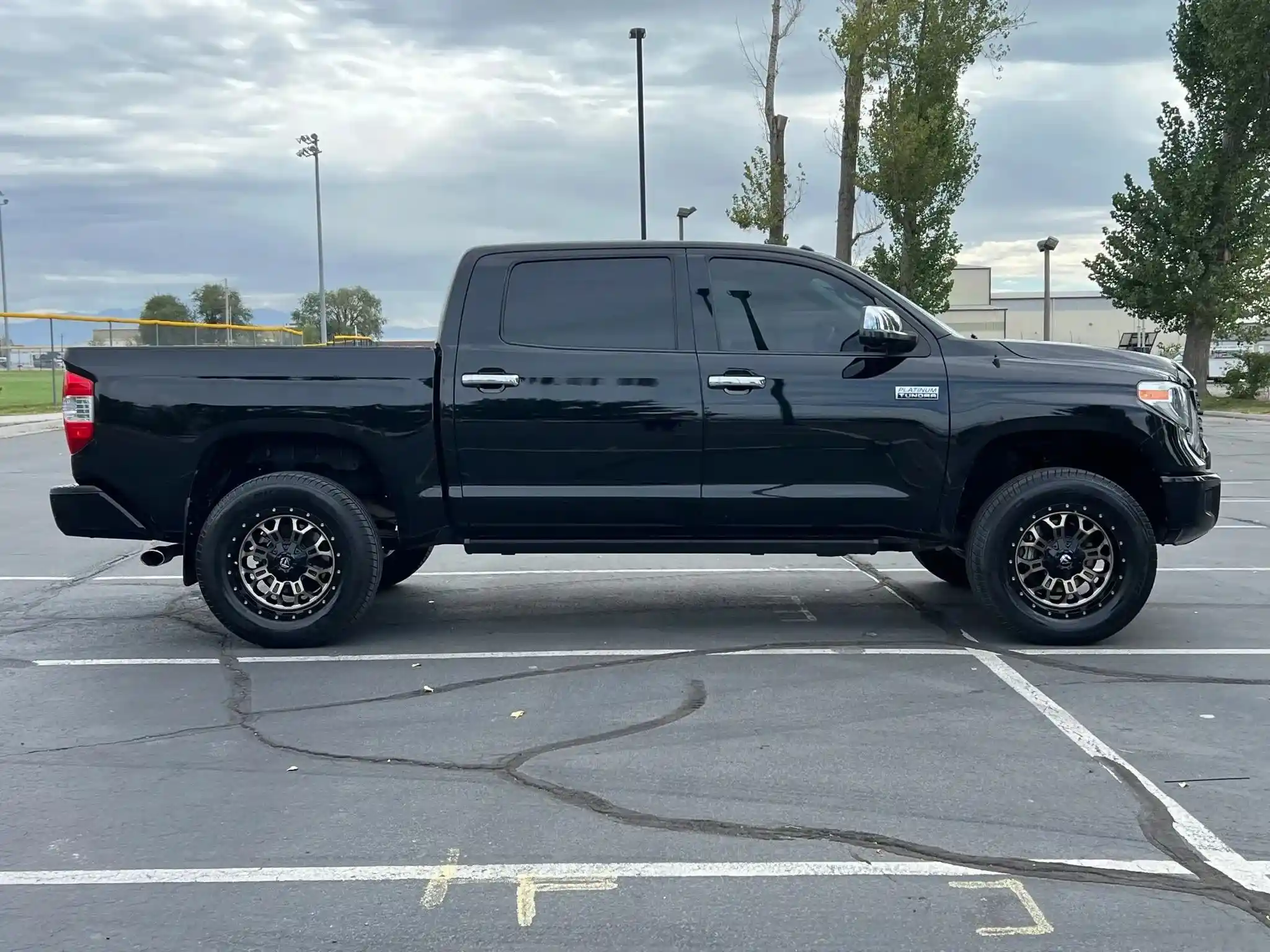 2019-toyota-tundra-crewmax-for-sale-pleasant-grove-ut-12