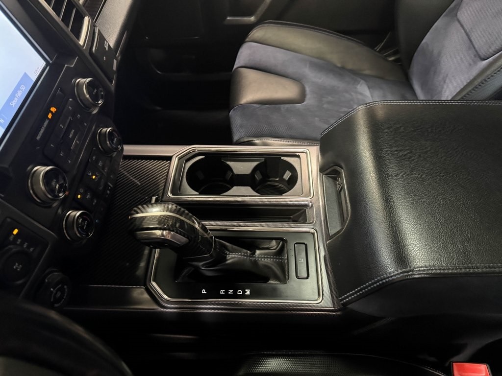 2020-ford-f150-raptor (17)