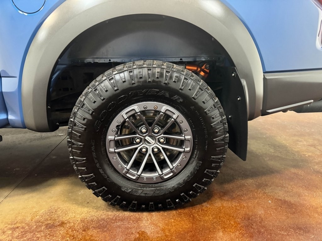 2020-ford-f150-raptor (25)