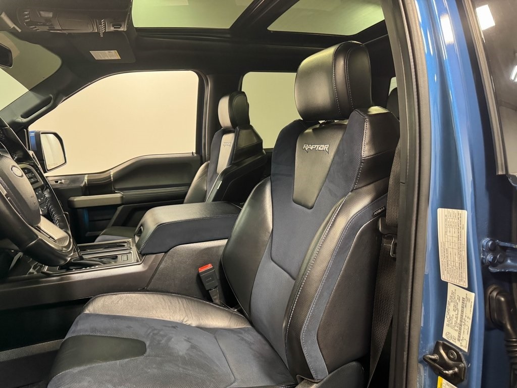 2020-ford-f150-raptor (33)
