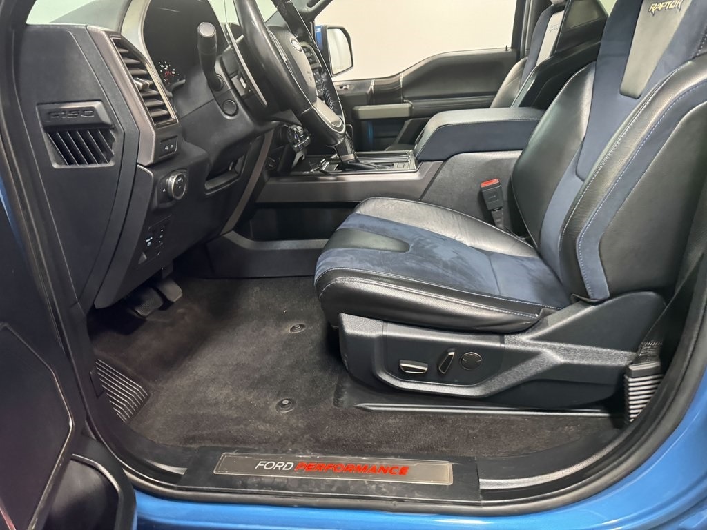 2020-ford-f150-raptor (42)