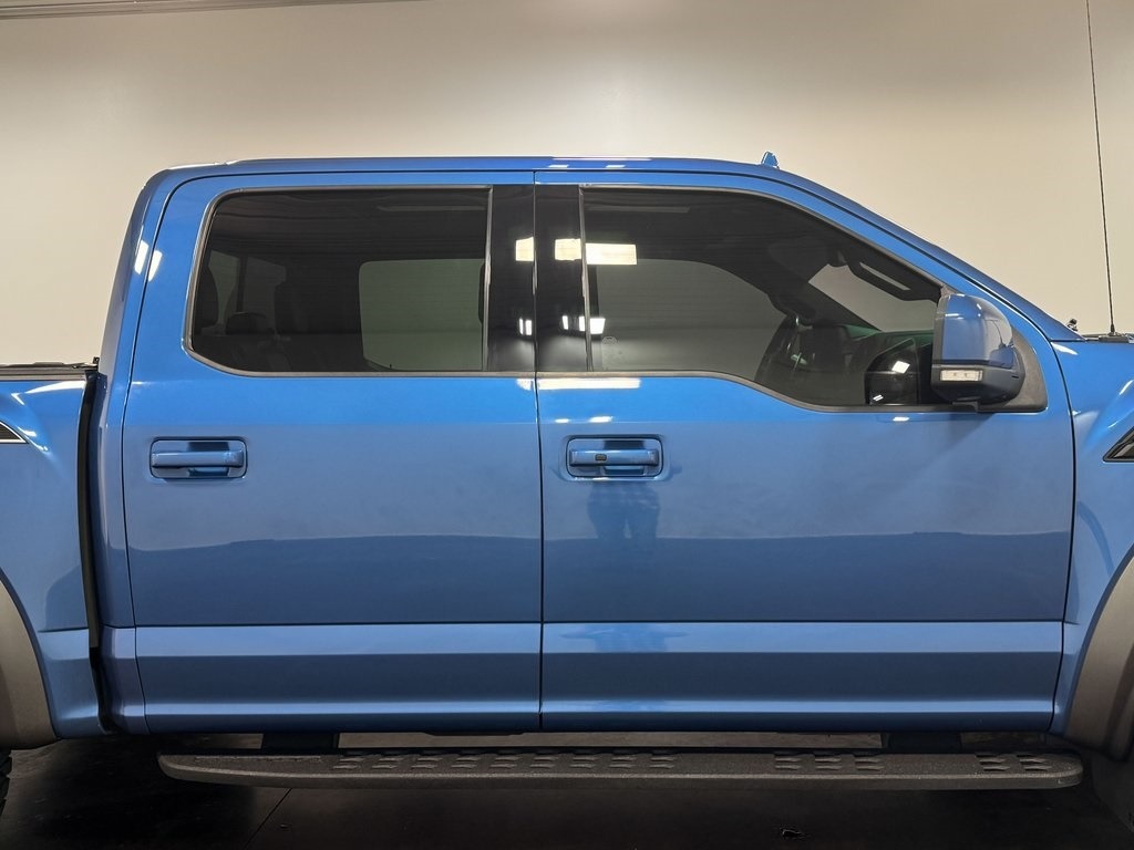 2020-ford-f150-raptor (58)