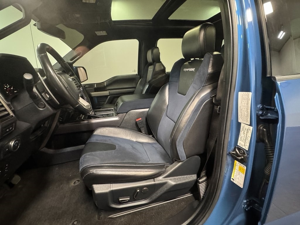 2020-ford-f150-raptor (59)