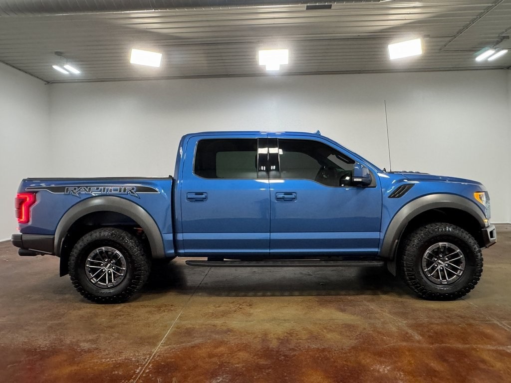 2020-ford-f150-raptor (81)